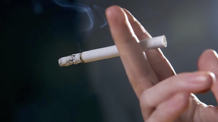 Un solo cigarrillo aumenta 50% el riesgo de enfermedad coronaria